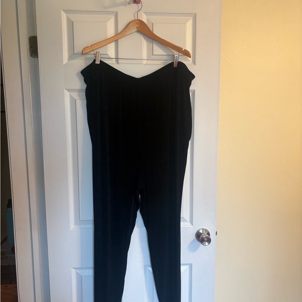 Black Women's Pants